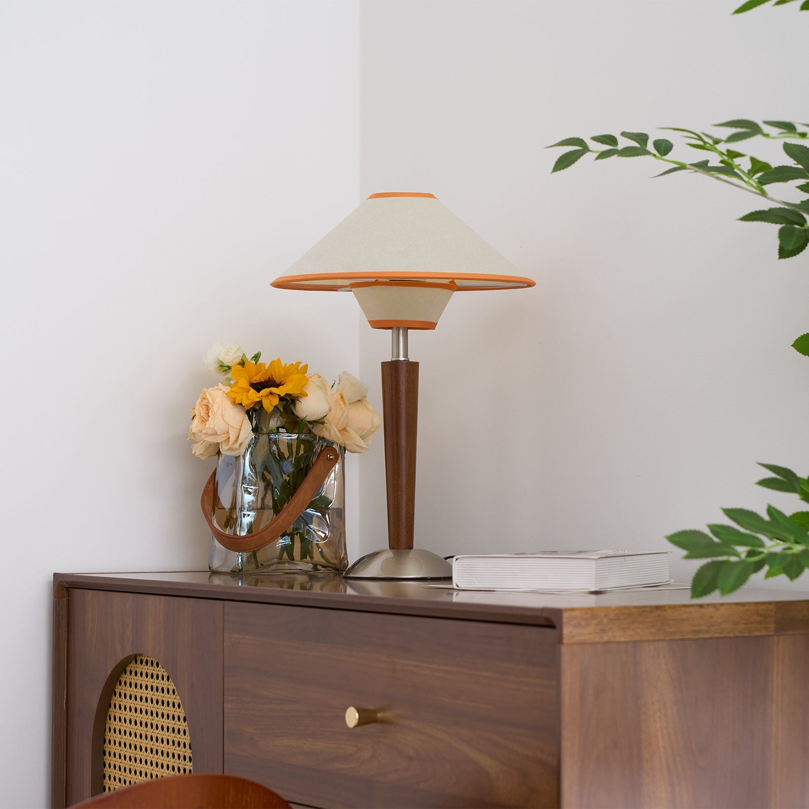 Lampă de masă Talonwood 