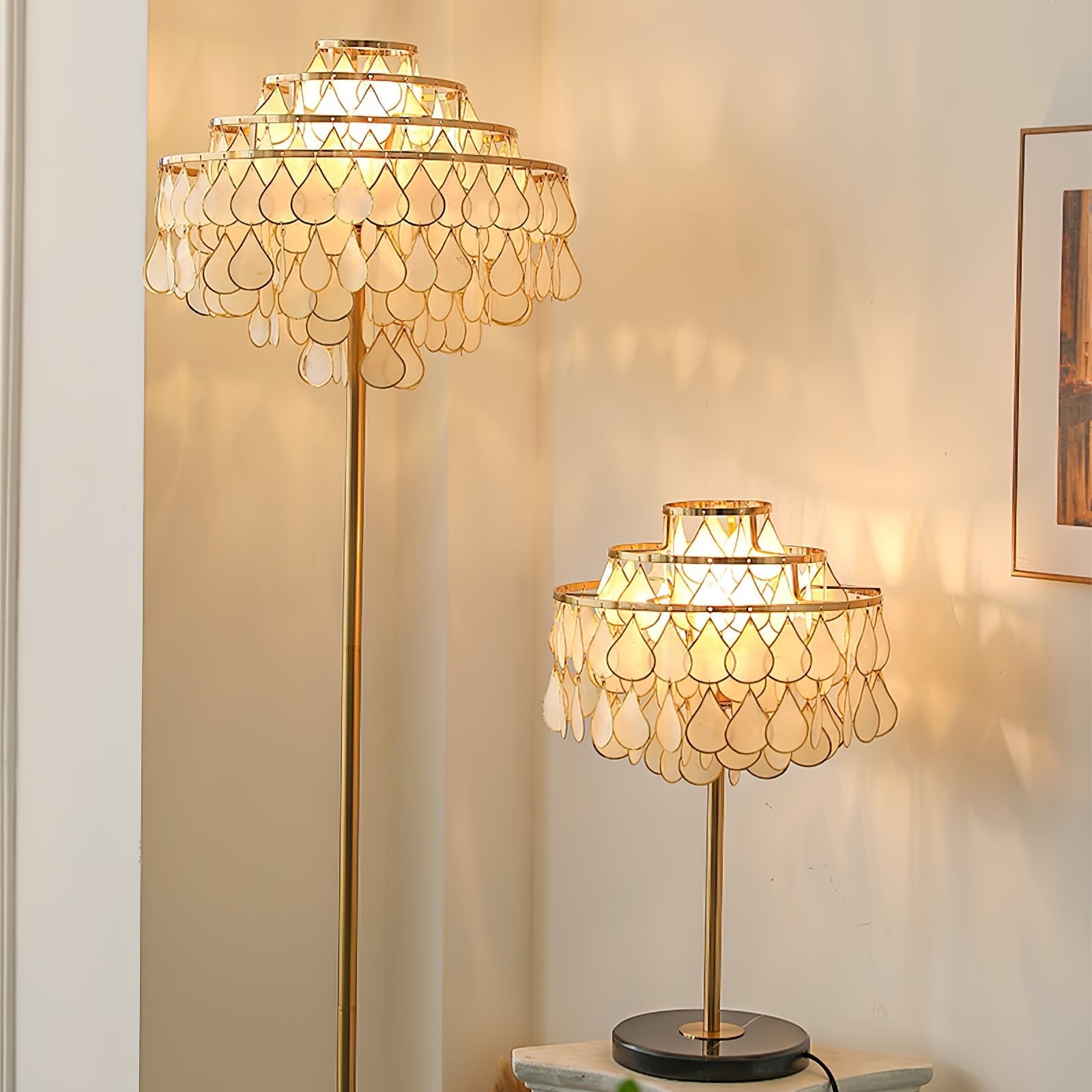 Lampă de masă cu coajă de lacrimi 