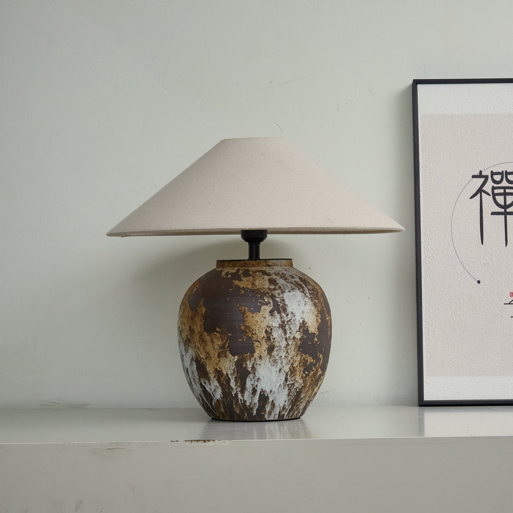 Lampă de masă cu borcan ceramic texturat