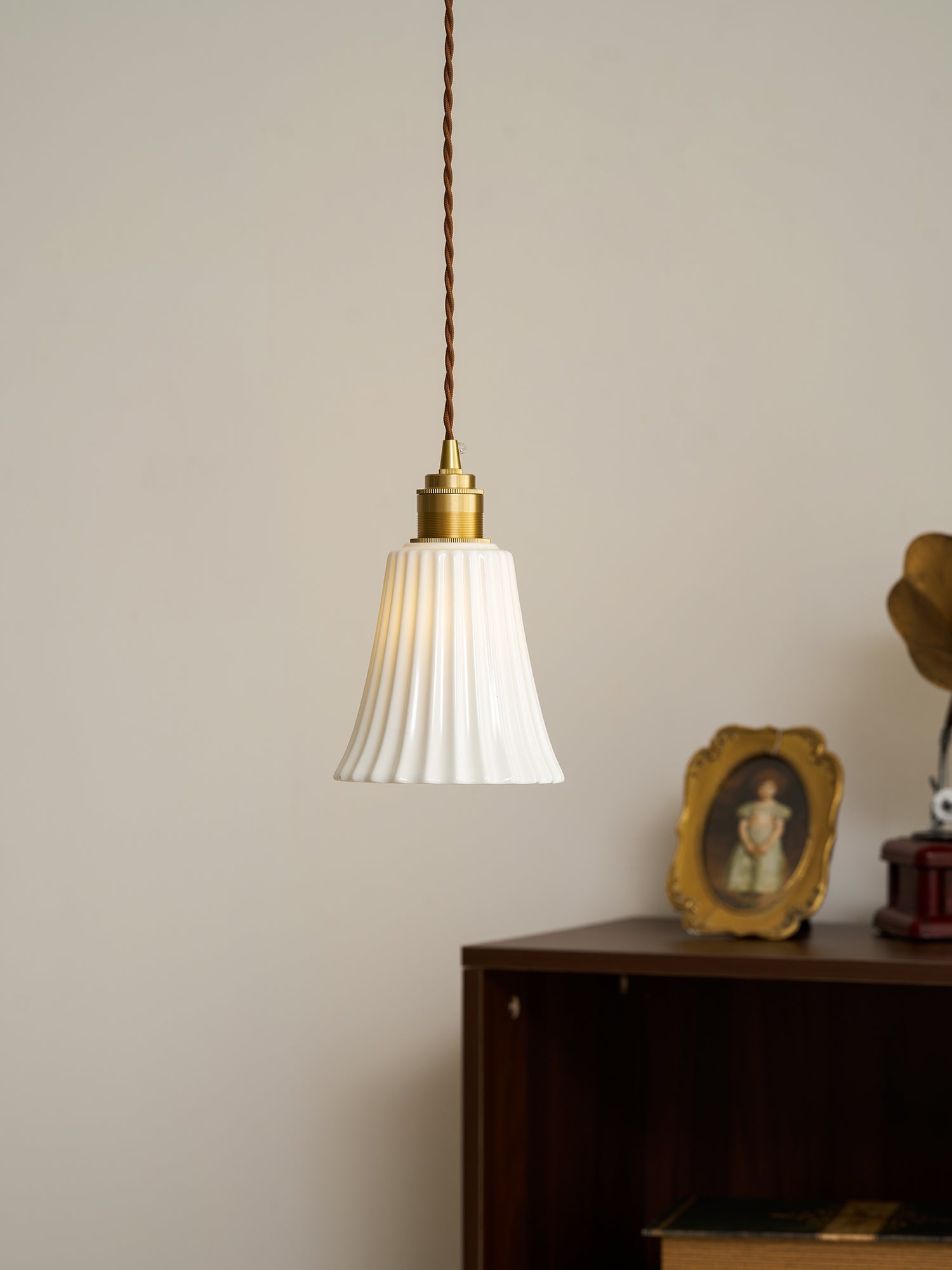 Trumpet Ceramic Pendant Light