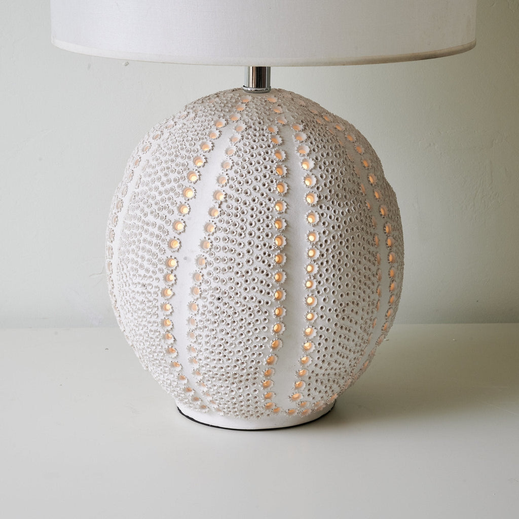 Lampă de masă din ceramică texturată Urchin