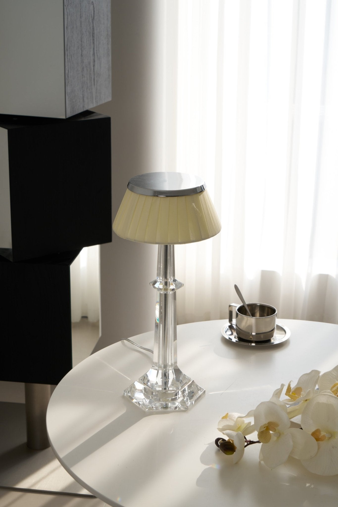 Versailles Table Lamp