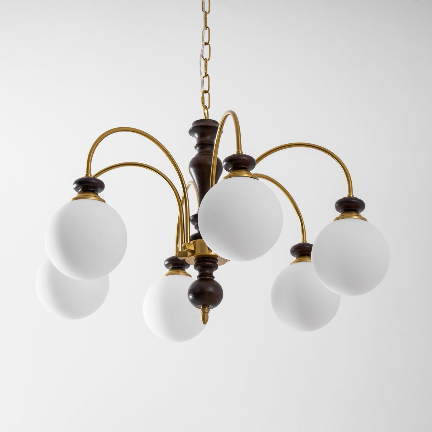 Windsor Classic Chandelier