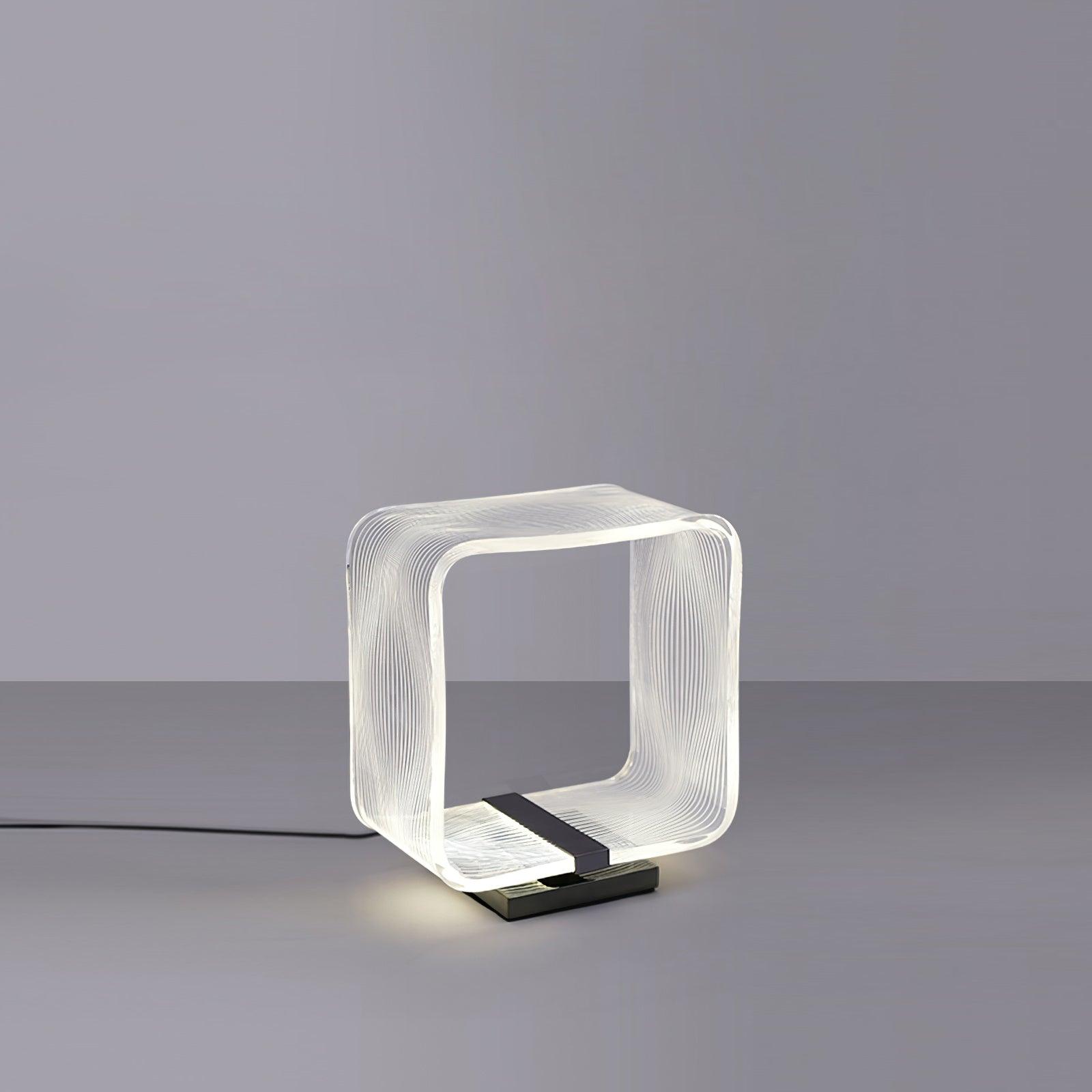 Wire Cube Table Lamp - Vakkerlight