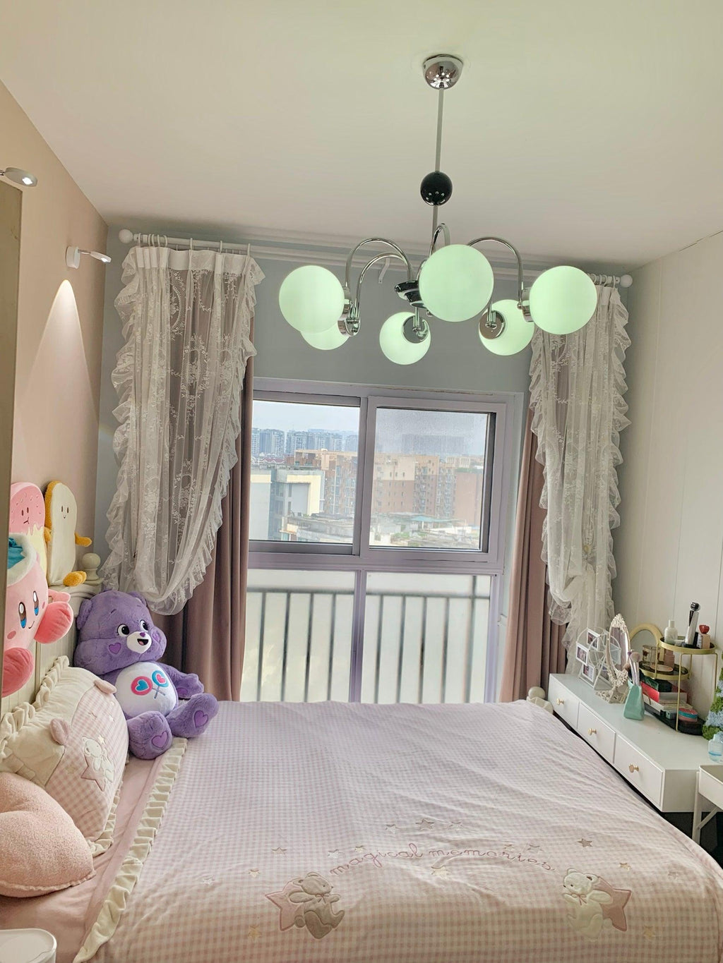 Yisu Chandelier