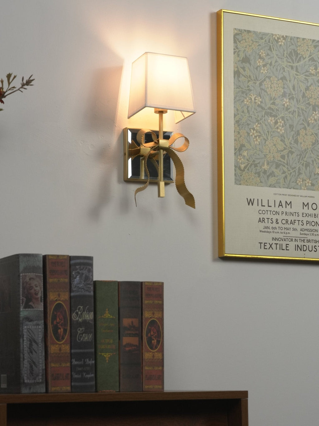 Belle Bow Wall Sconce